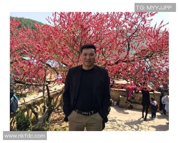 李军的篮球人生深度对话:从少年梦想到职业生涯的心路历程 李军的篮球人生深度对话:从少年梦想到职业生涯的心路历程