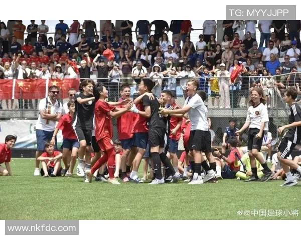 中国足球明星激烈论战视频引发热议球迷纷纷发表看法 中国足球明星激烈论战视频引发热议球迷纷纷发表看法
